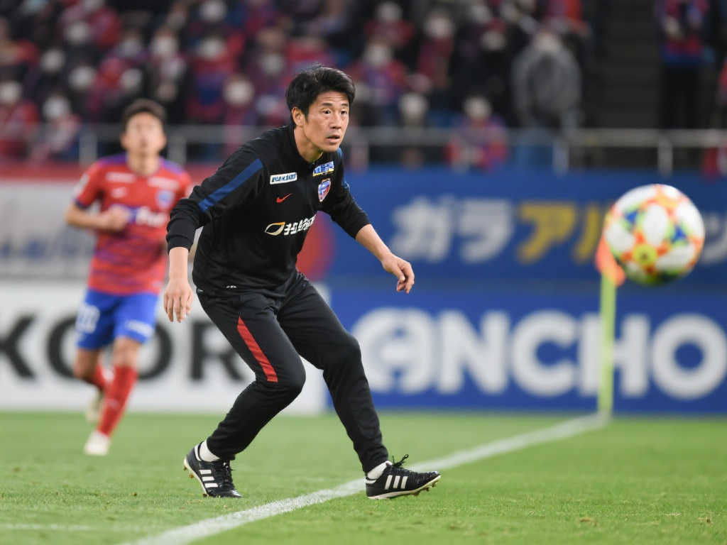 展现出超越 展现出超越